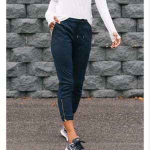 Zyia Navy Peak Zipper Joggers 24"